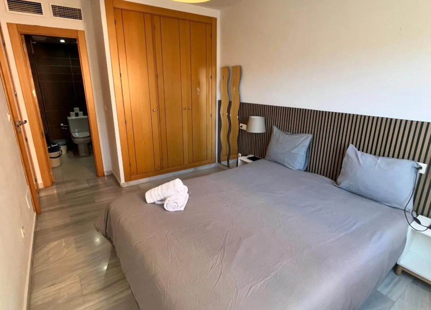Deluxe Apartments With Parking - Carlos Haya Malaga 0*,